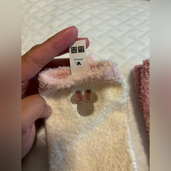 Uniqlo womens socks - Picture 3 of 4